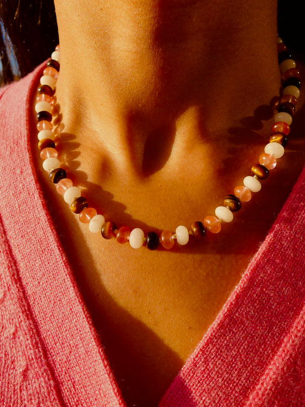 The Antique Rose Necklace