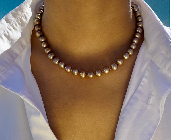 Metallic Pearl Necklace