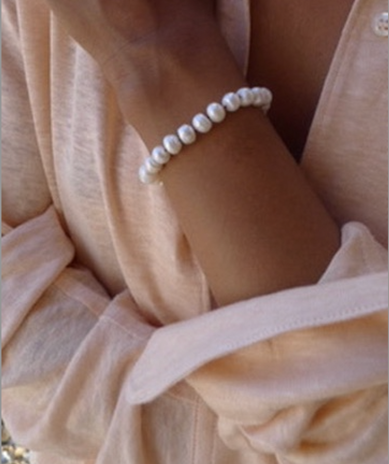 Freshwater Pearl Bracelet with a Mocha Thread